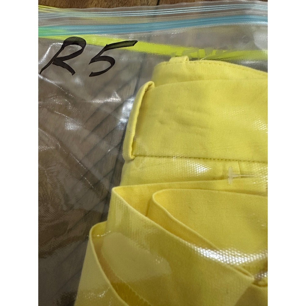 Talbots Chino Shorts Women 4P Yellow Good Petite Stretch Mid Rise Cotton Blend - Picture 7 of 9